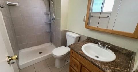 6181 Jack London Cir, Sacramento, CA 95842 Photo