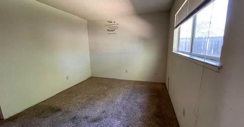 6181 Jack London Cir, Sacramento, CA 95842 Photo