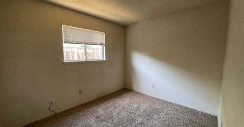 6181 Jack London Cir, Sacramento, CA 95842 Photo