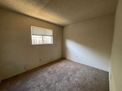 6181 Jack London Cir, Sacramento, CA 95842 Photo