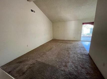 6181 Jack London Cir, Sacramento, CA 95842 Photo