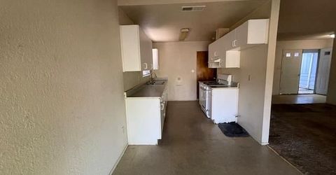 6181 Jack London Cir, Sacramento, CA 95842 Photo