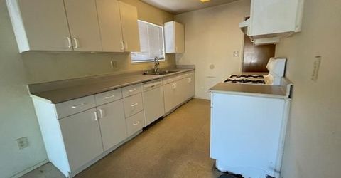 6181 Jack London Cir, Sacramento, CA 95842 Photo