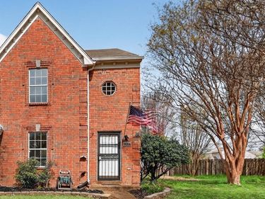 8314 MANGROVE DR, Memphis, TN 38016