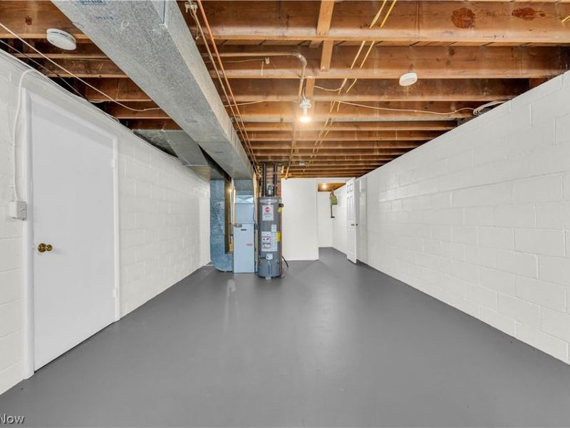 9716 Alexander Road , Garfield Heights, OH 44125 Photo 20