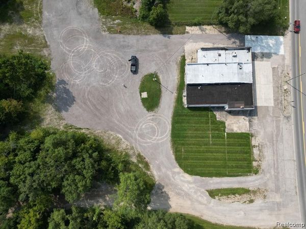 150 E North Cedar Street E, Imlay City, MI 48444