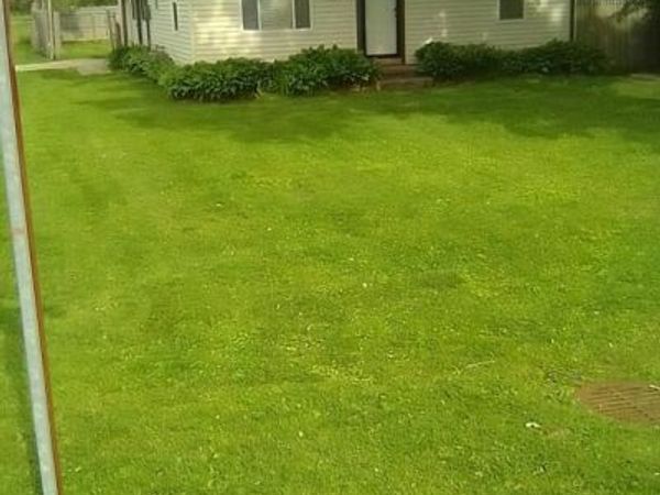 14405 Syracuse Street, Taylor, MI 48180