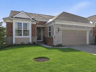 23346 Spring Creek Drive, Macomb Twp, MI 48042