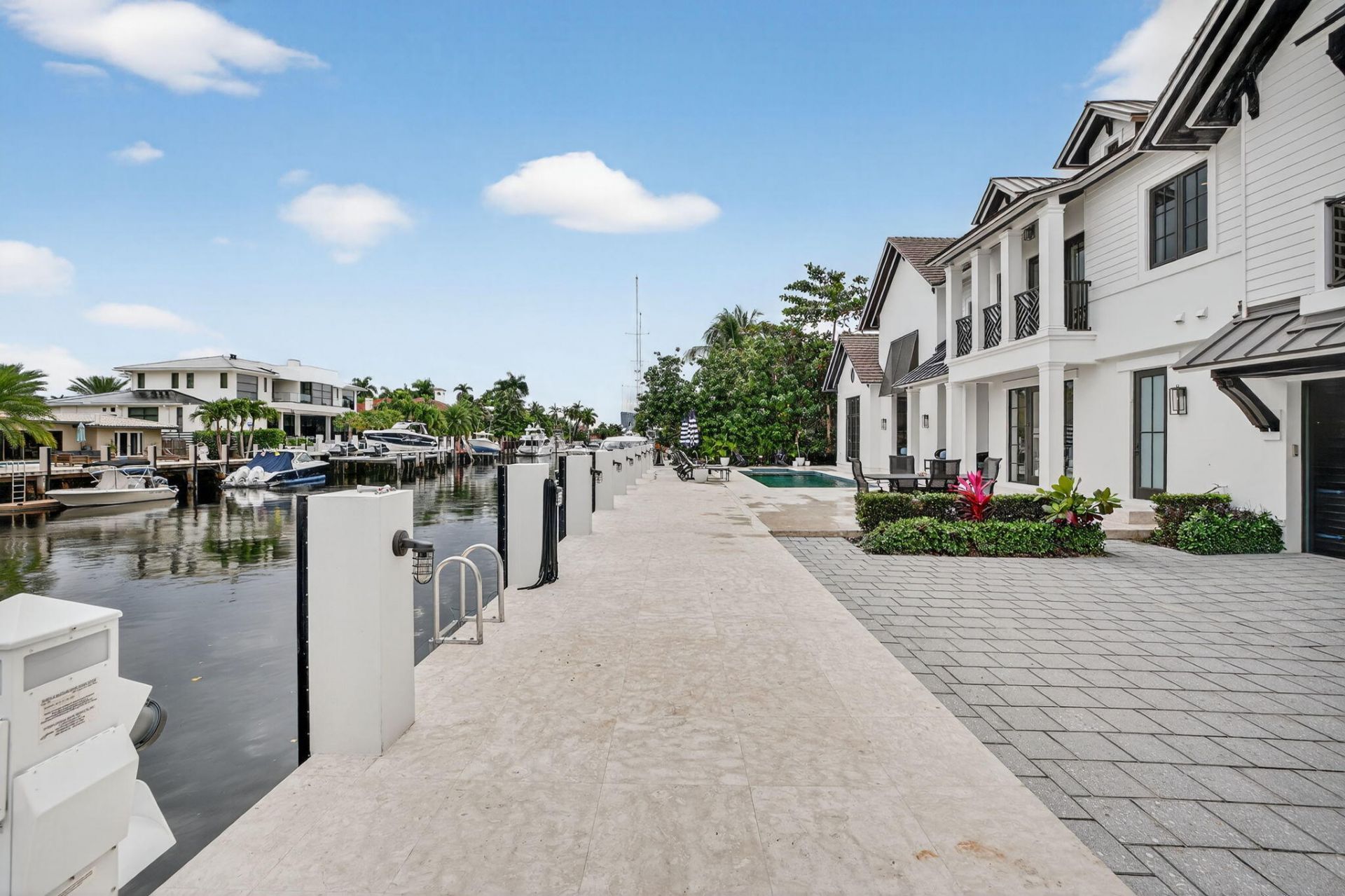 400 Mola Avenue, Fort Lauderdale, FL 33301 Photo