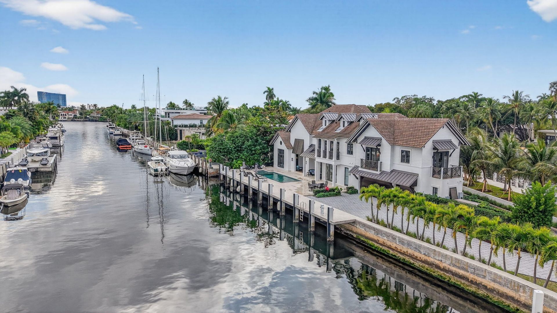 400 Mola Avenue, Fort Lauderdale, FL 33301 Photo