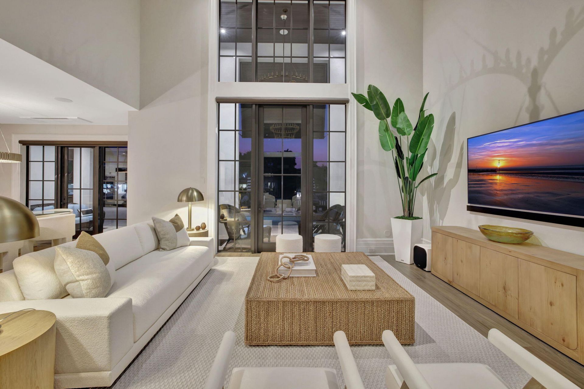 400 Mola Avenue, Fort Lauderdale, FL 33301 Photo