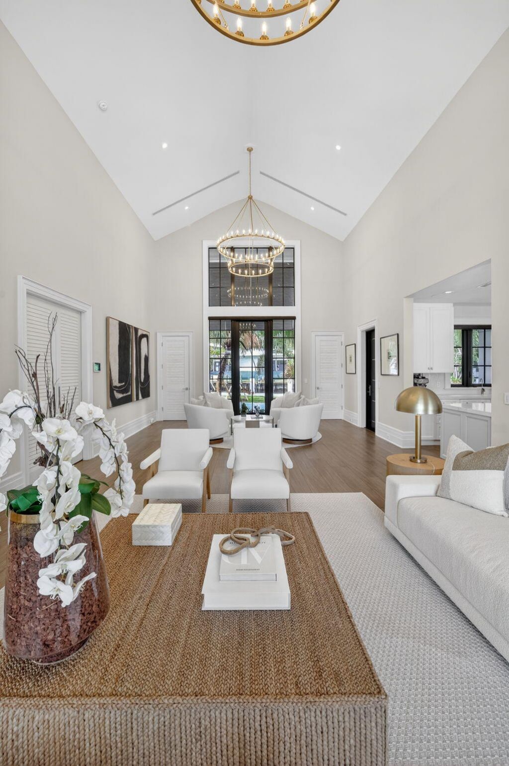 400 Mola Avenue, Fort Lauderdale, FL 33301 Photo