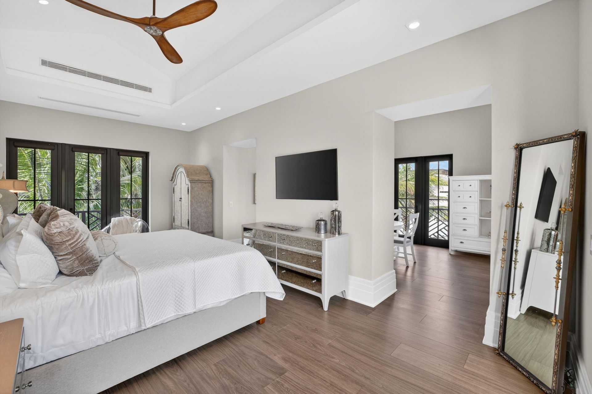 400 Mola Avenue, Fort Lauderdale, FL 33301 Photo