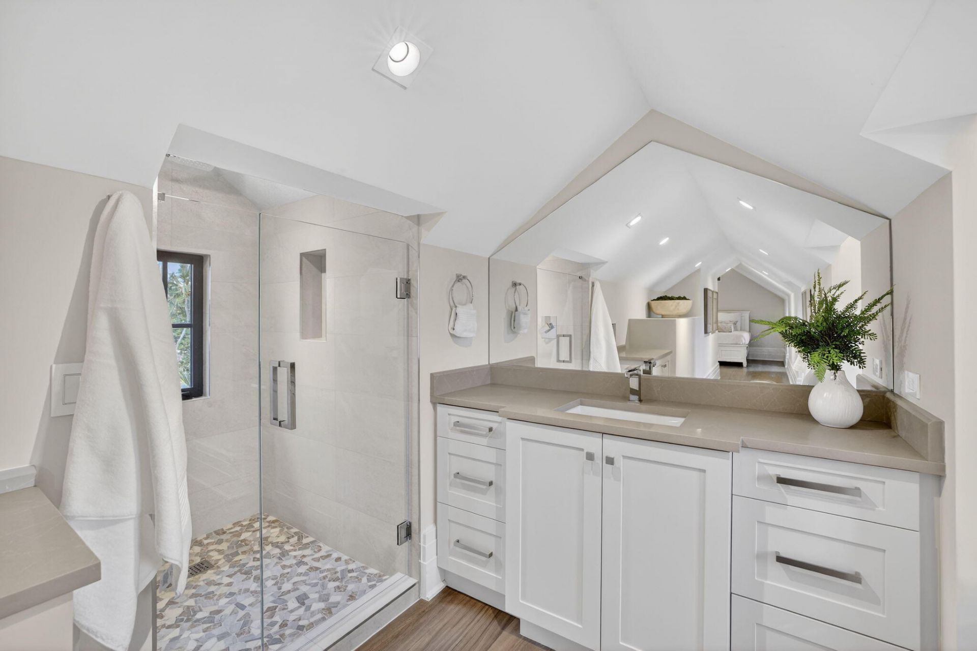 400 Mola Avenue, Fort Lauderdale, FL 33301 Photo