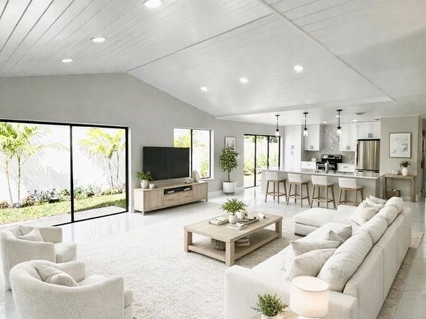 875 NW 22nd Avenue, Delray Beach, FL 33445