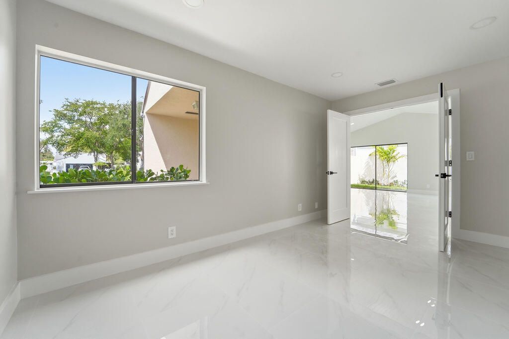 875 NW 22nd Avenue, Delray Beach, FL 33445 Photo