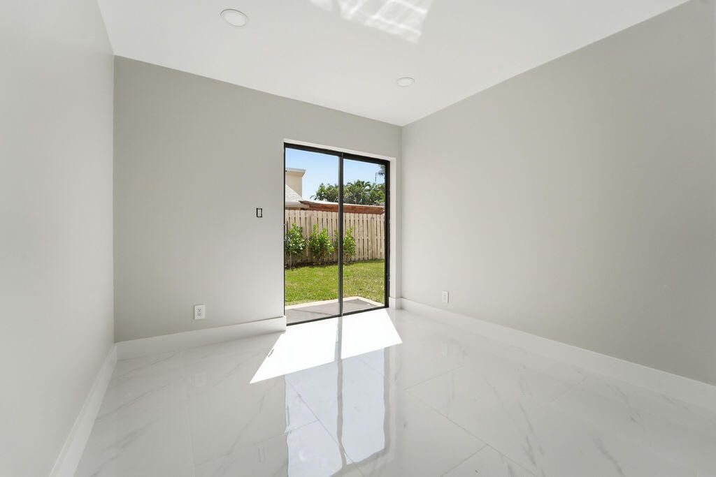 875 NW 22nd Avenue, Delray Beach, FL 33445 Photo