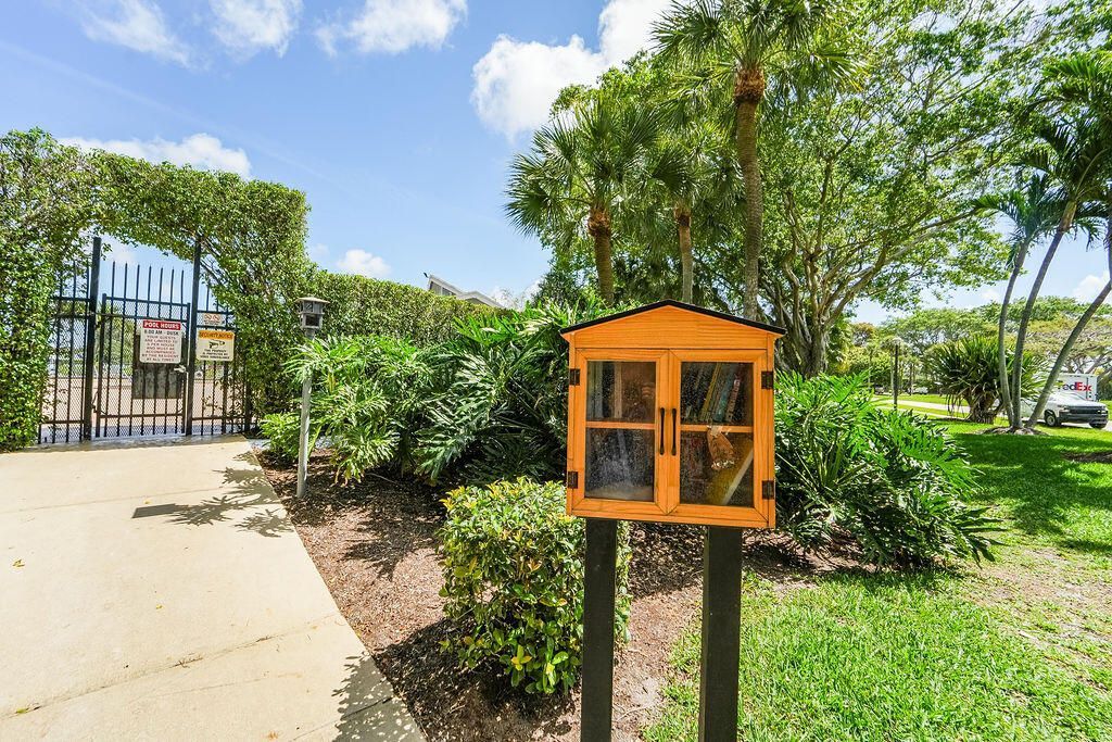 875 NW 22nd Avenue, Delray Beach, FL 33445 Photo