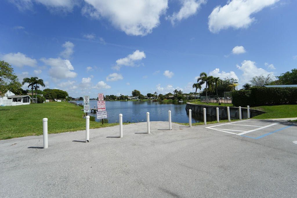875 NW 22nd Avenue, Delray Beach, FL 33445 Photo
