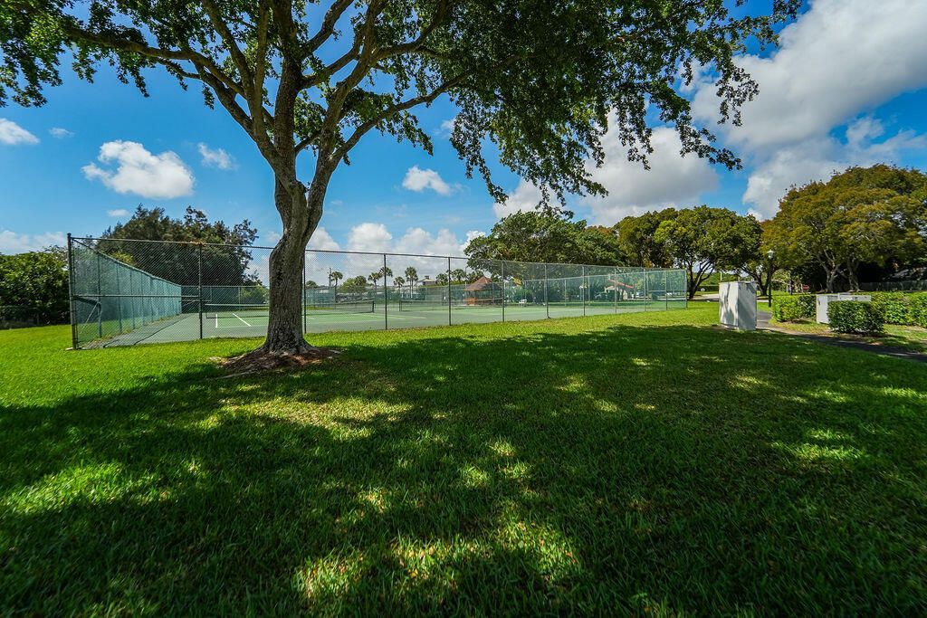 875 NW 22nd Avenue, Delray Beach, FL 33445 Photo