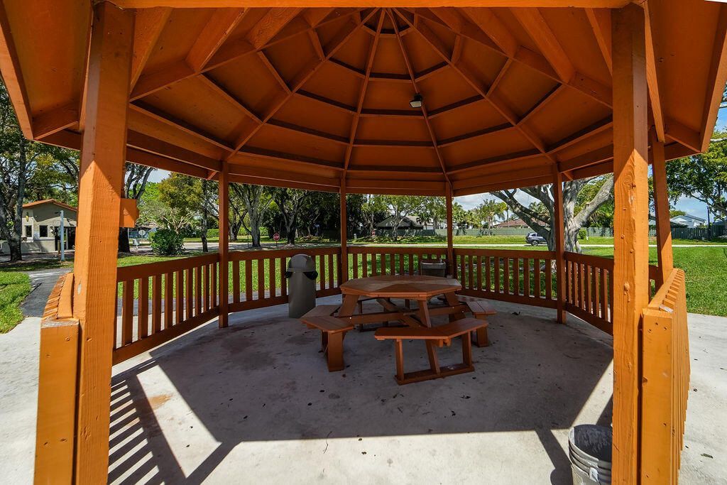 875 NW 22nd Avenue, Delray Beach, FL 33445 Photo