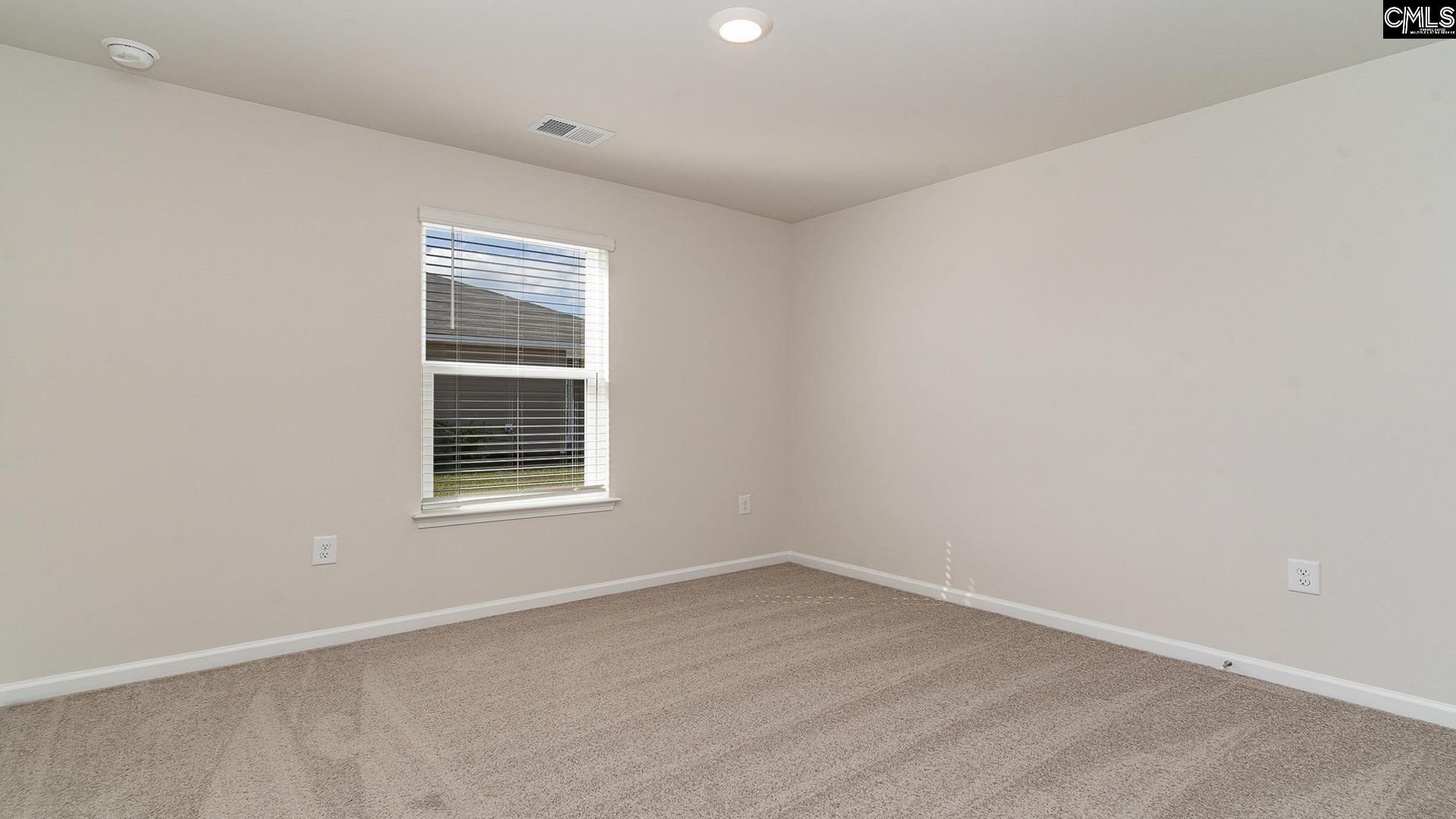 100 Horatio Lane  Photo 16