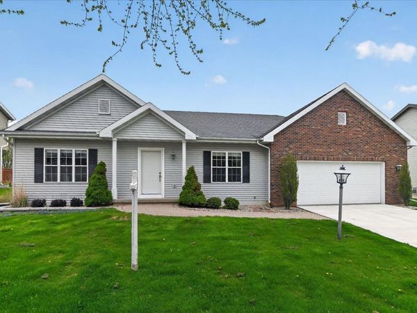 507 Galway Terrace, Cottage Grove, WI 53527