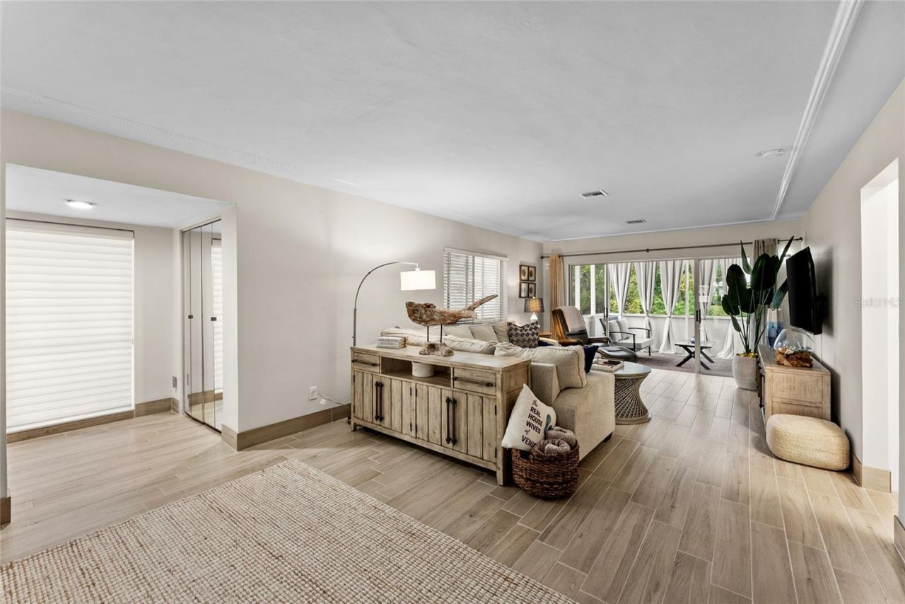 310 Wexford Terrace, Unit 164, Venice, FL 34293 Photo