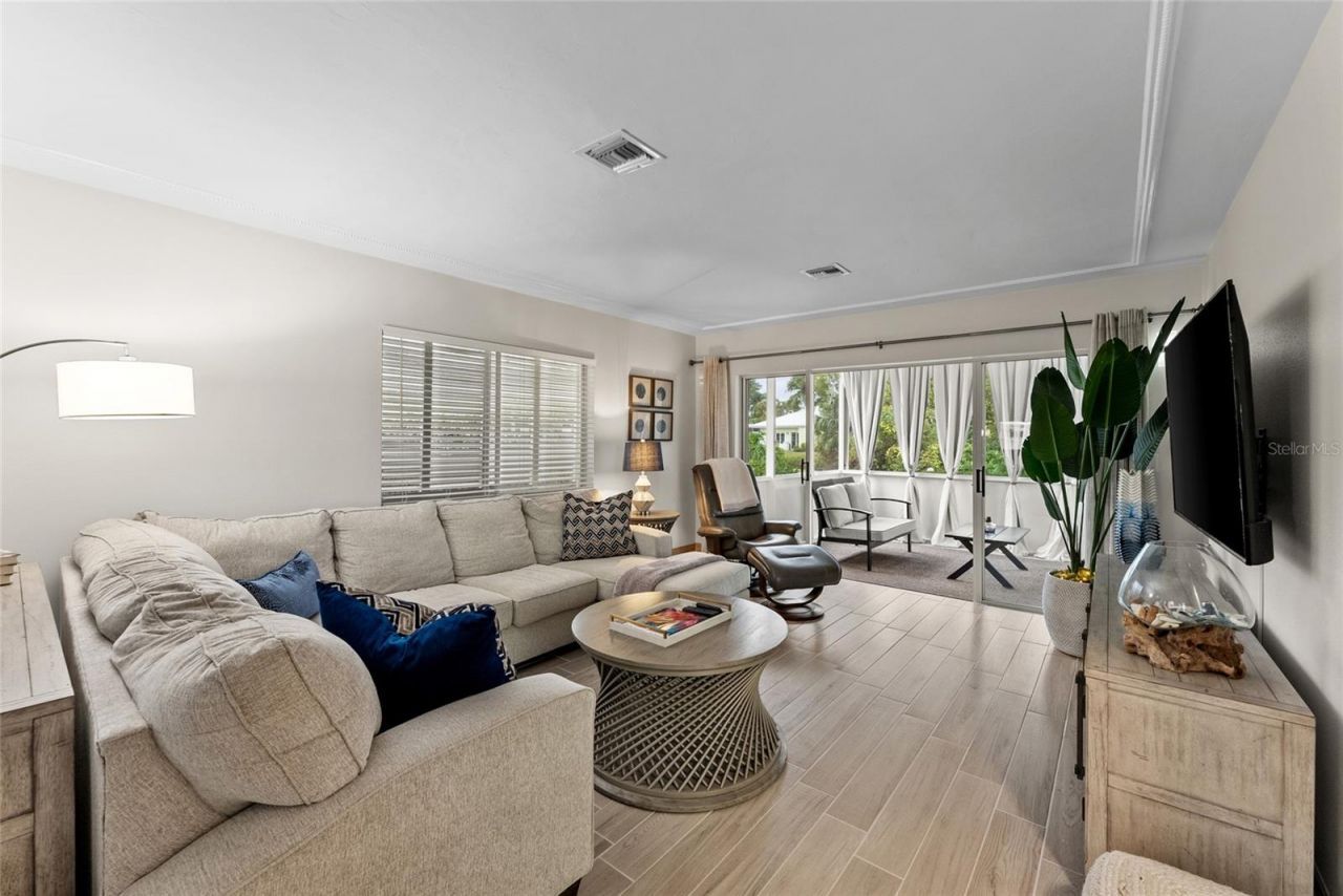 310 Wexford Terrace, Unit 164, Venice, FL 34293 Photo
