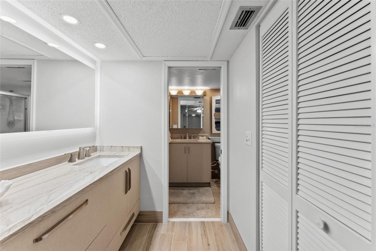 310 Wexford Terrace, Unit 164, Venice, FL 34293 Photo