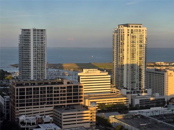 400 CENTRAL AVENUE, Unit 2505, ST PETERSBURG, FL 33701