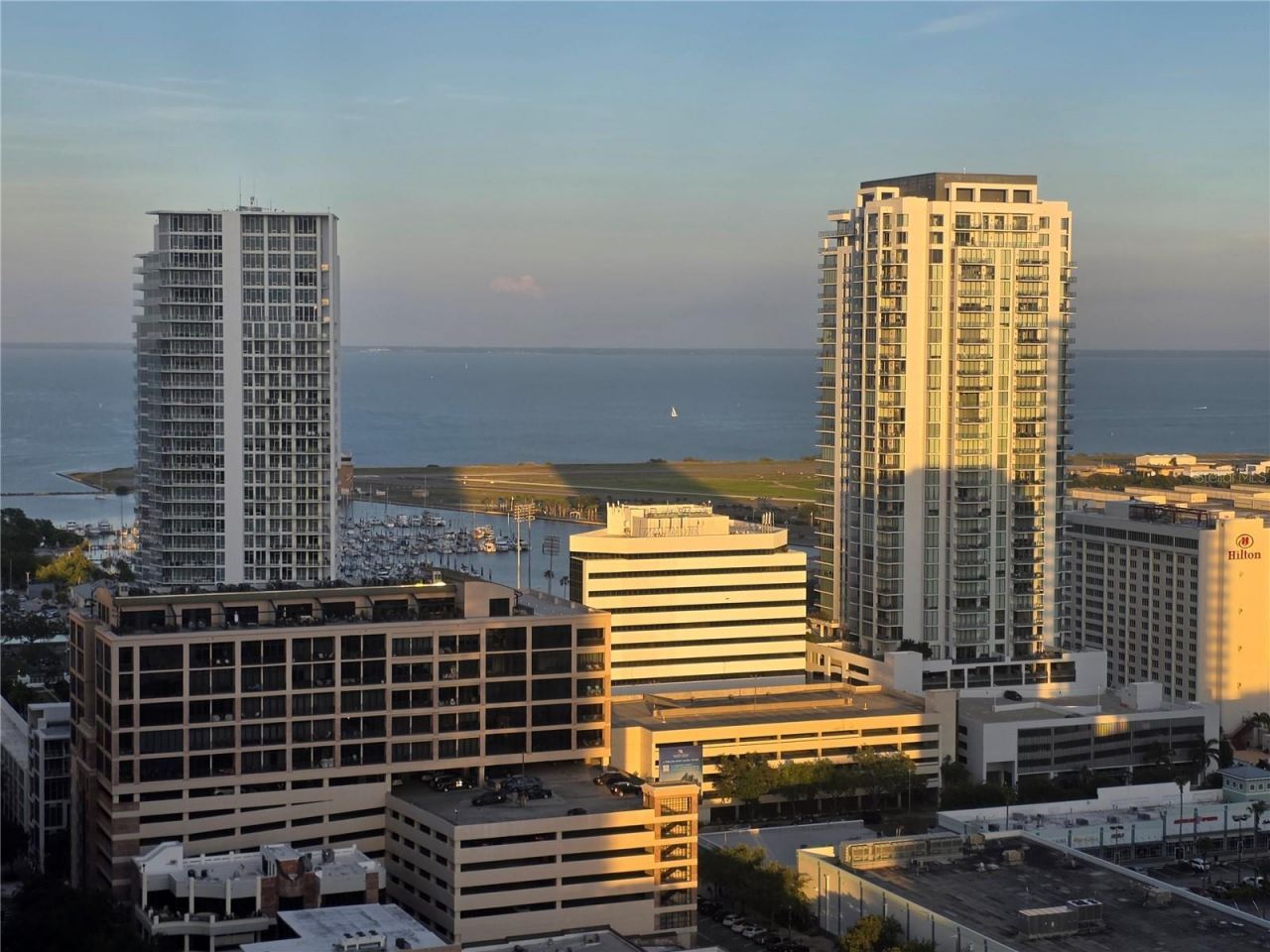 400 Central Avenue, Unit 2505, Saint Petersburg, FL 33701 Photo