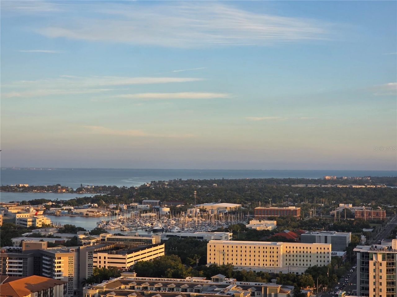 400 Central Avenue, Unit 2505, Saint Petersburg, FL 33701 Photo