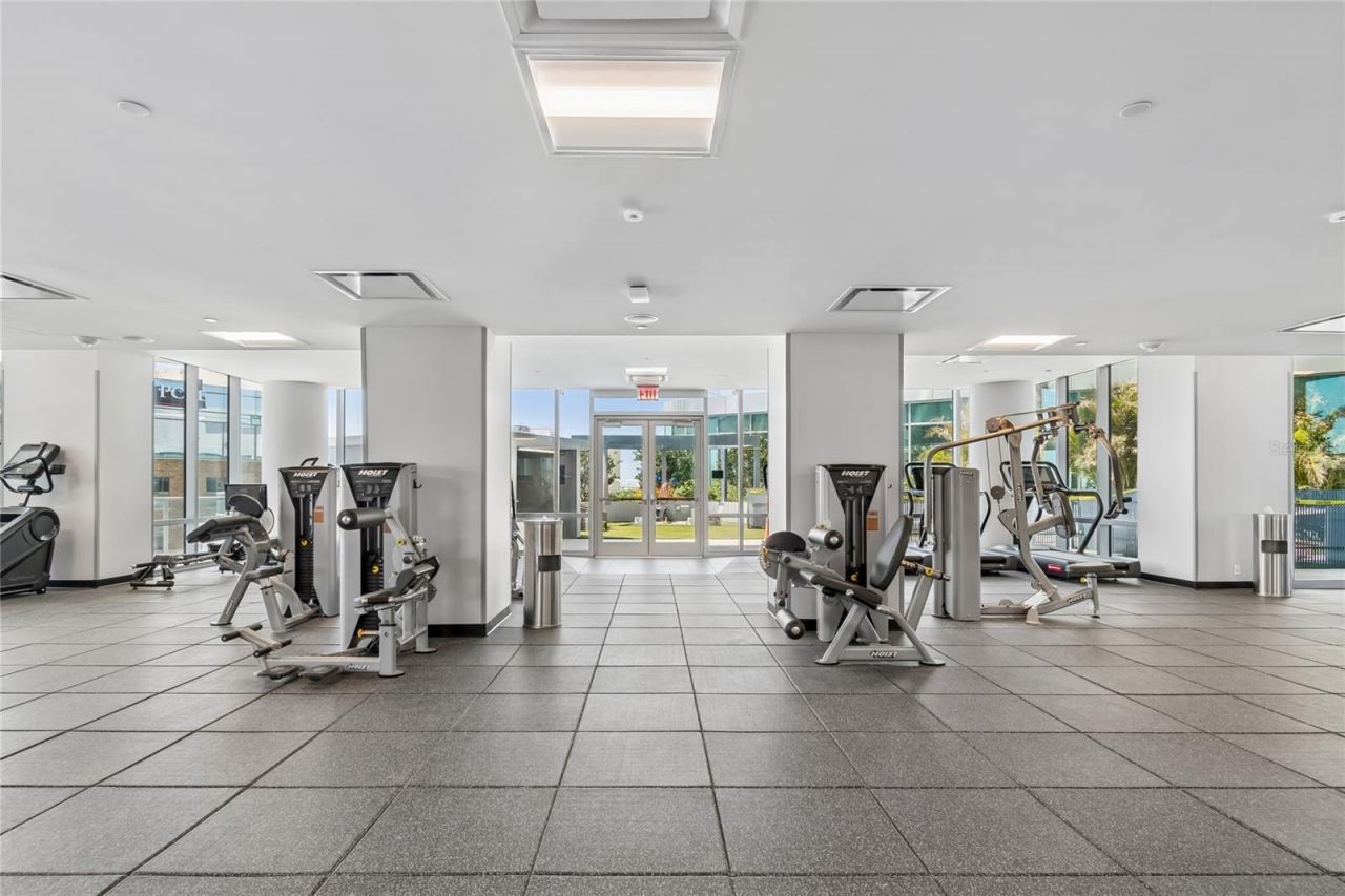 400 Central Avenue, Unit 2505, Saint Petersburg, FL 33701 Photo