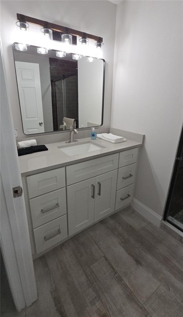 2107 Pine Terrace, Sarasota, FL 34231 Photo