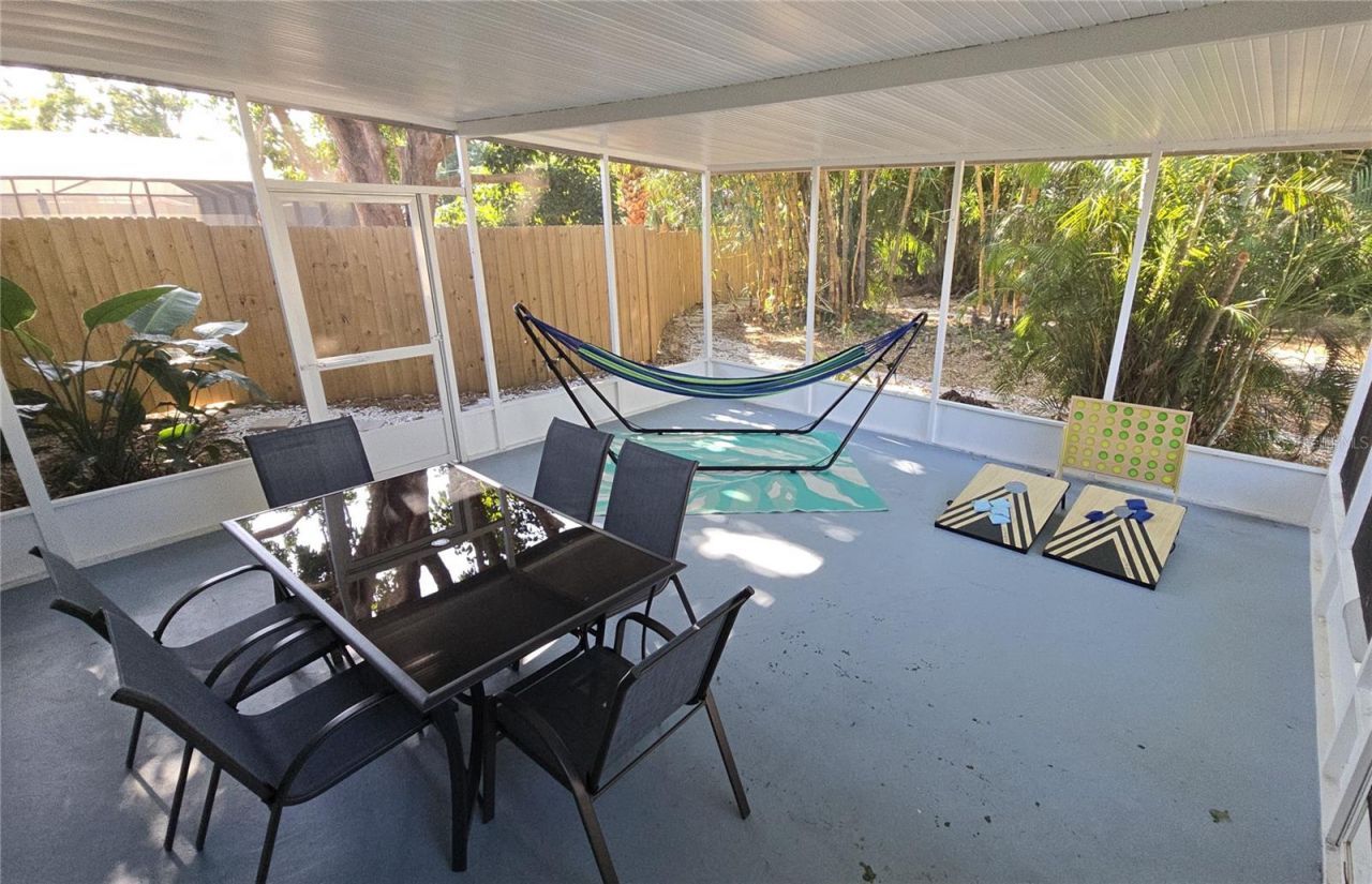 2107 Pine Terrace, Sarasota, FL 34231 Photo
