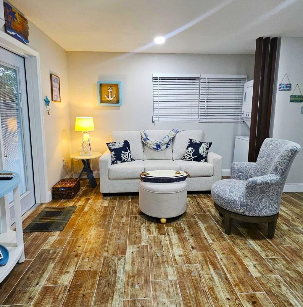 2107 Pine Terrace, Sarasota, FL 34231 Photo