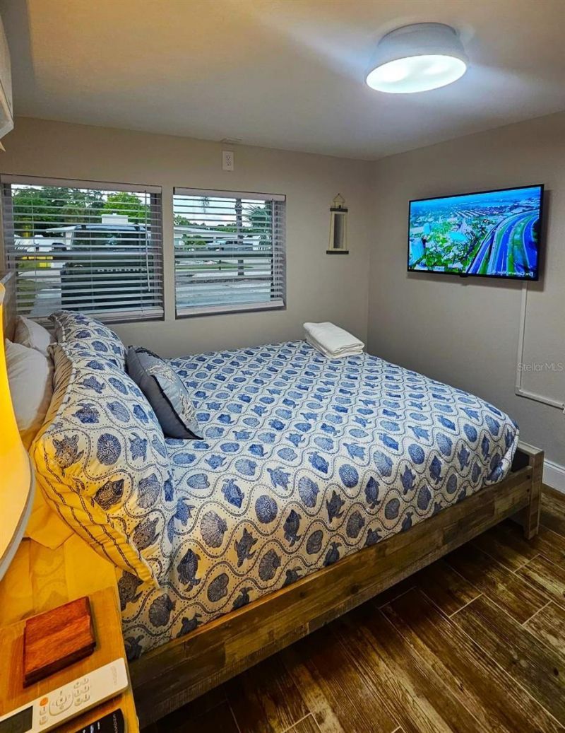 2107 Pine Terrace, Sarasota, FL 34231 Photo