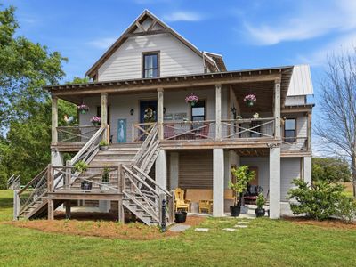 1692 Wharf Ferry Road, Edisto Island, SC 29438