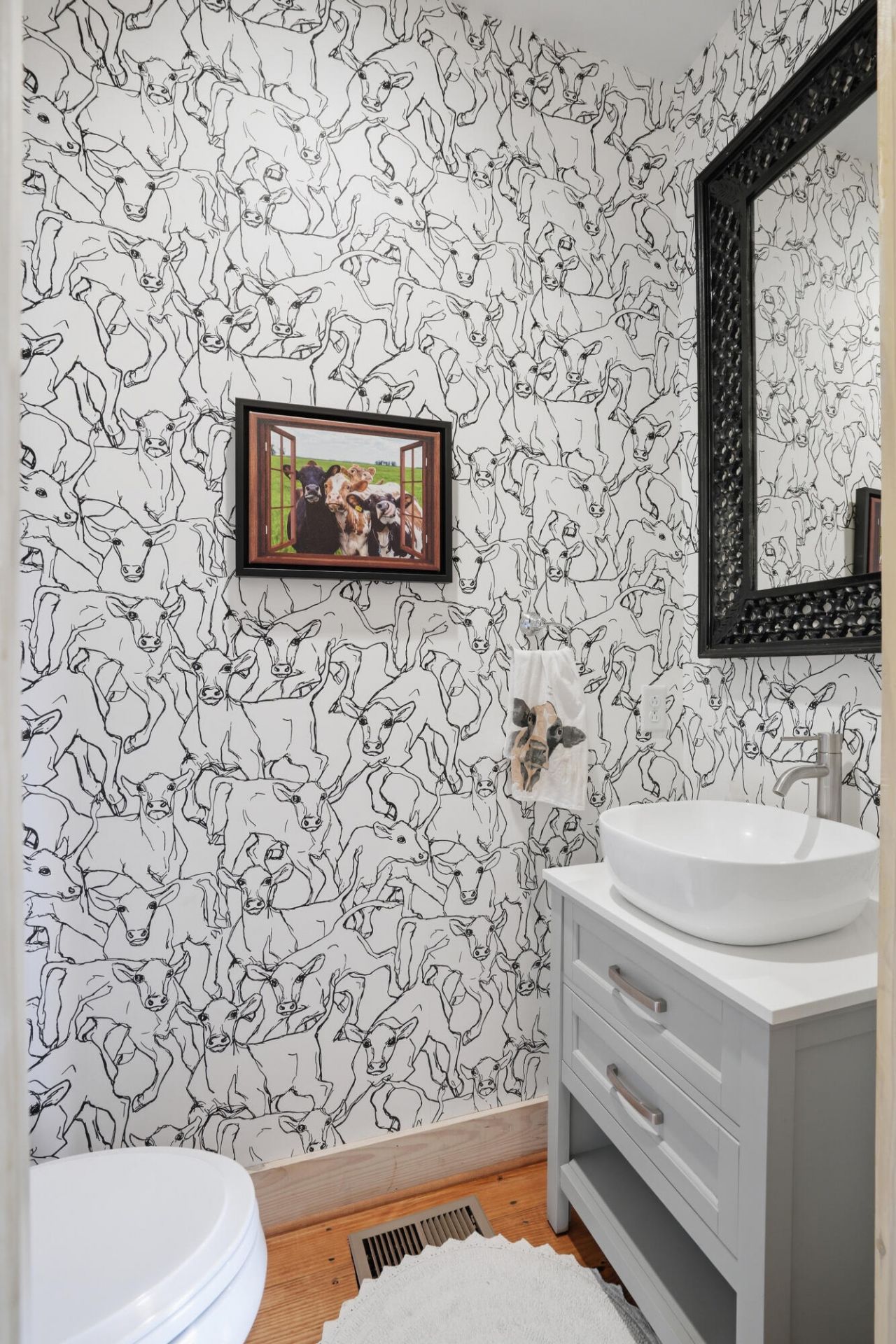 1692 Wharf Ferry Road Photo 13