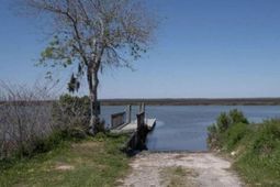 1692 Wharf Ferry Road photo 4