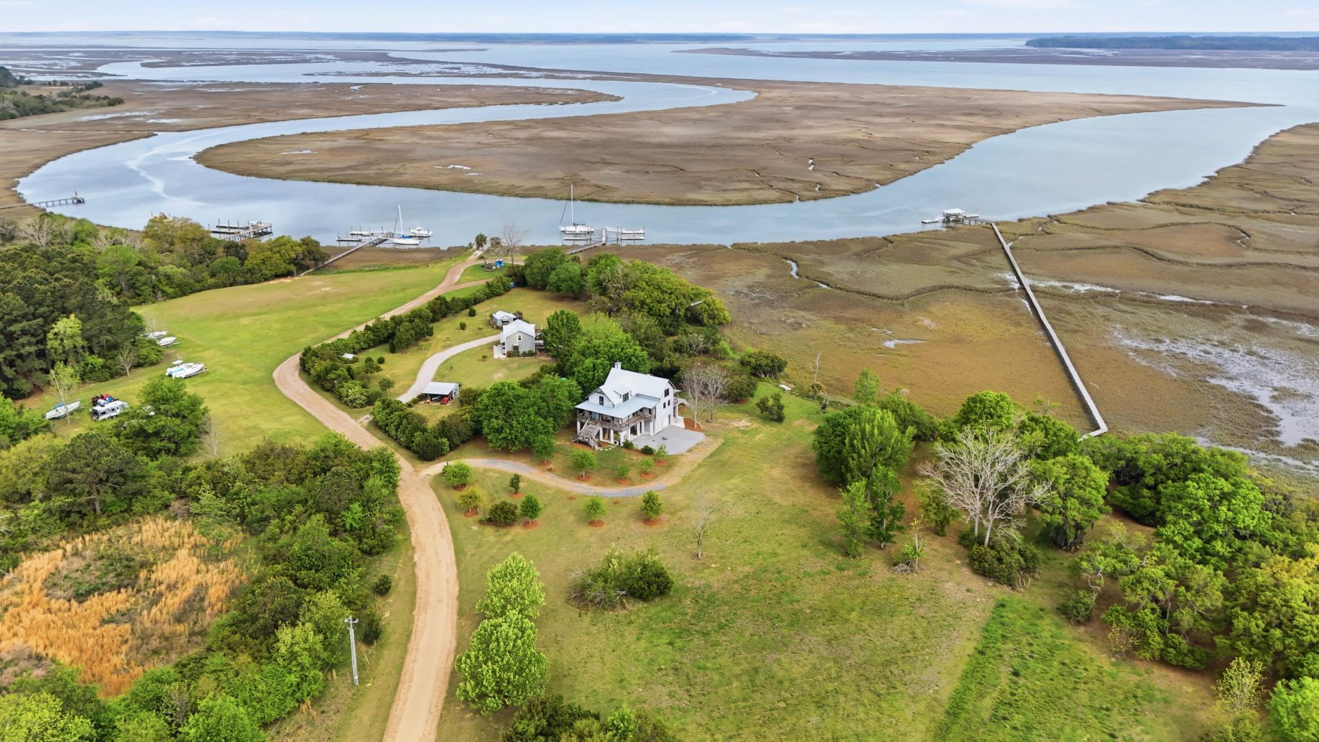 1692 Wharf Ferry Road Photo 47