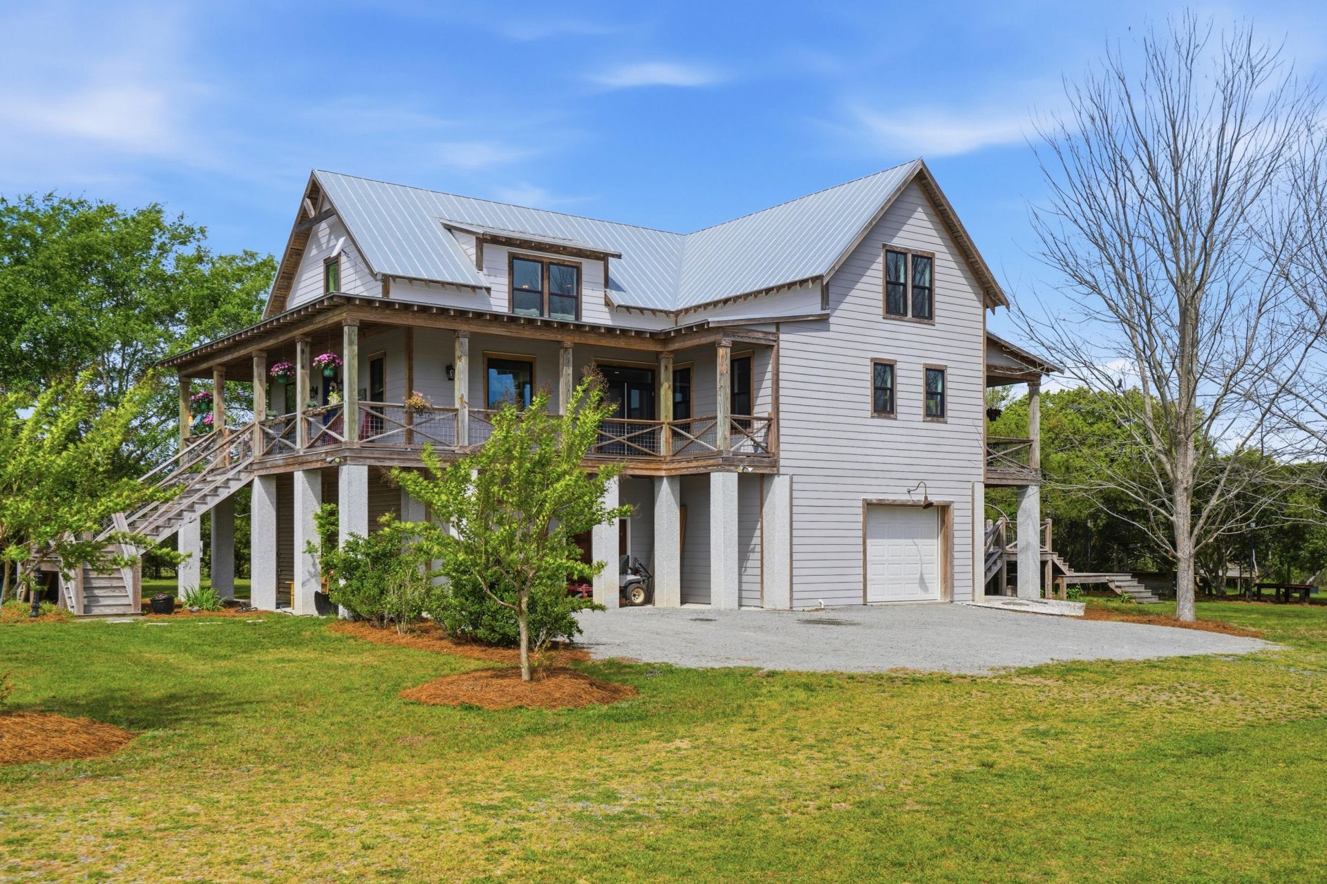 1692 Wharf Ferry Road Photo 8