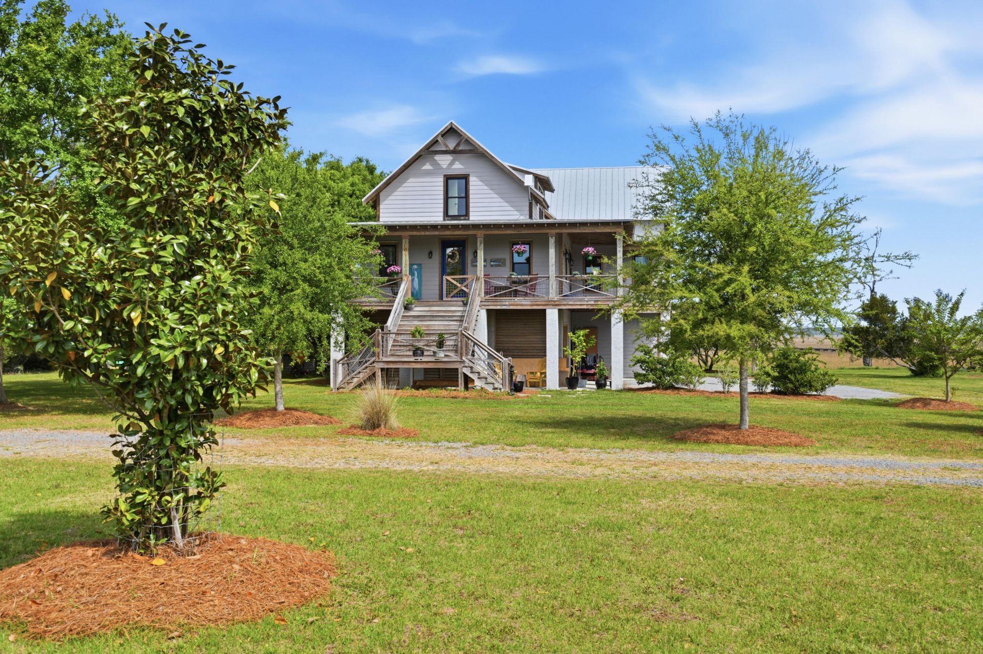 1692 Wharf Ferry Road Photo 9