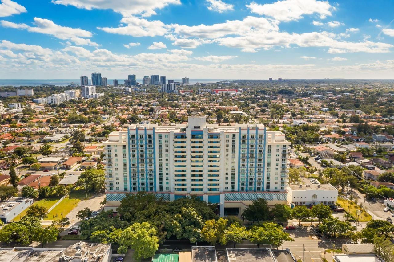 3000 Coral Way , Unit 416, Miami, FL 33145 Photo