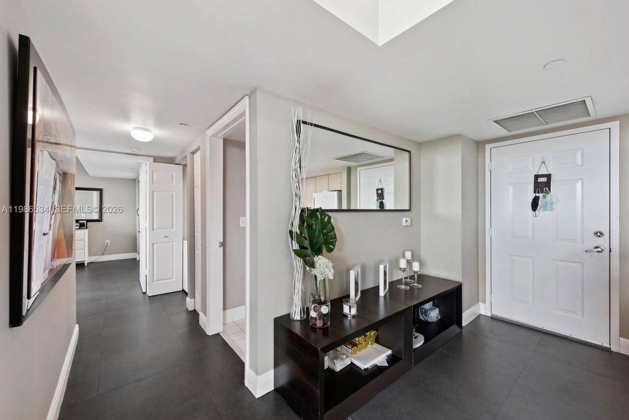 3000 Coral Way , Unit 416, Miami, FL 33145 Photo