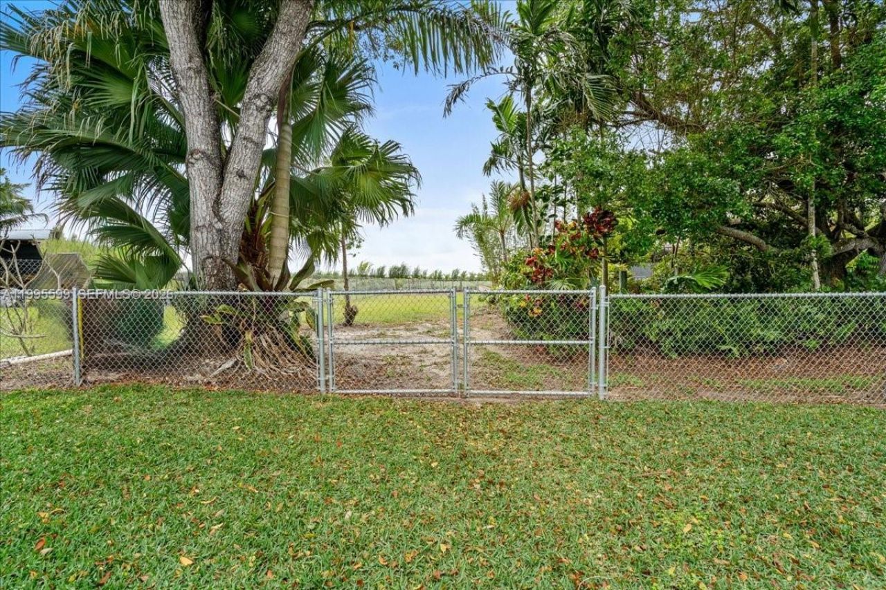 19800 SW 280 Street , Homestead, FL 33031 Photo