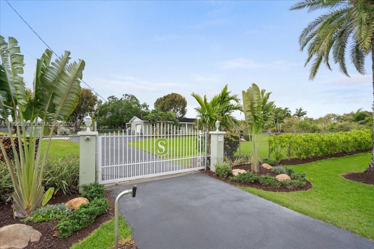 19800 SW 280 Street , Homestead, FL 33031 Photo