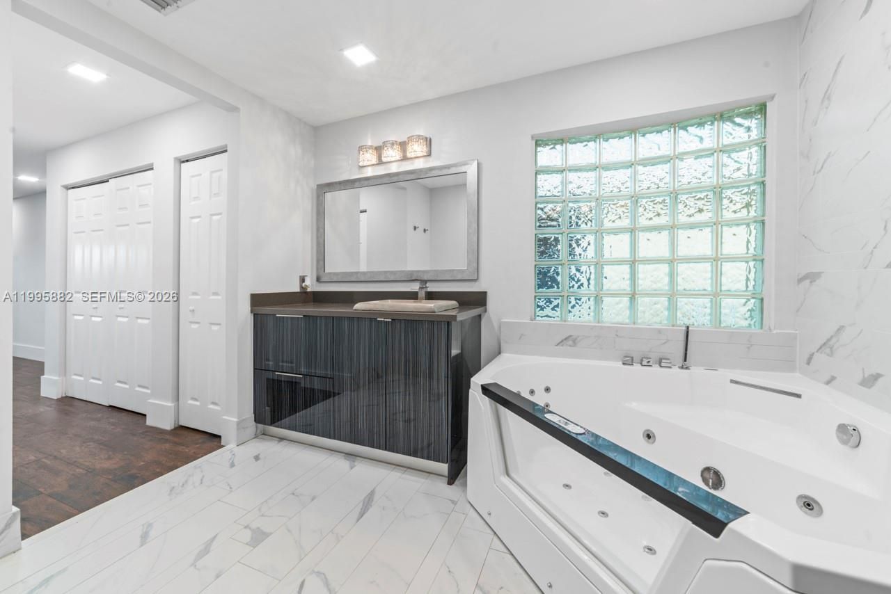 18096 SW 29th St, Miramar, FL 33029 Photo