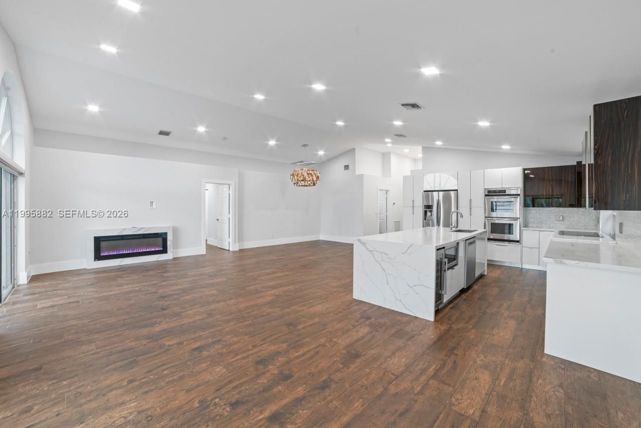 18096 SW 29th St, Miramar, FL 33029 Photo